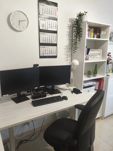 Arbeitsplatz · Gesamtansicht
